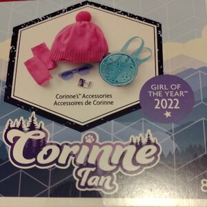 American GirCorinne Tan Accessories Pink Winter Hat and Gloves Set with Blue Bag